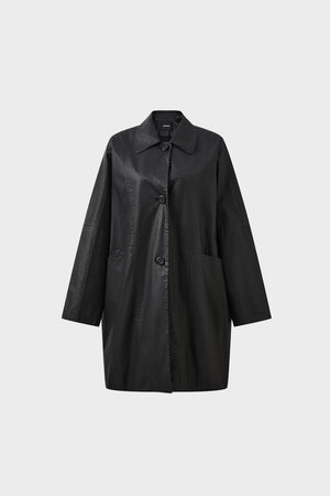 Oversized loose coat with oil-like wax leather coating