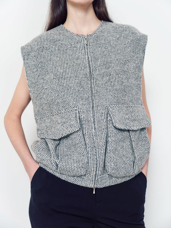Flowered knitted waistcoat